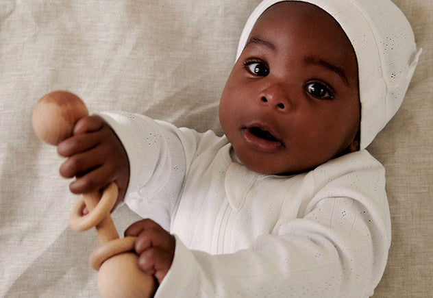 Essential Winter Clothing & Gear for Babies: Complete Winter Checklist