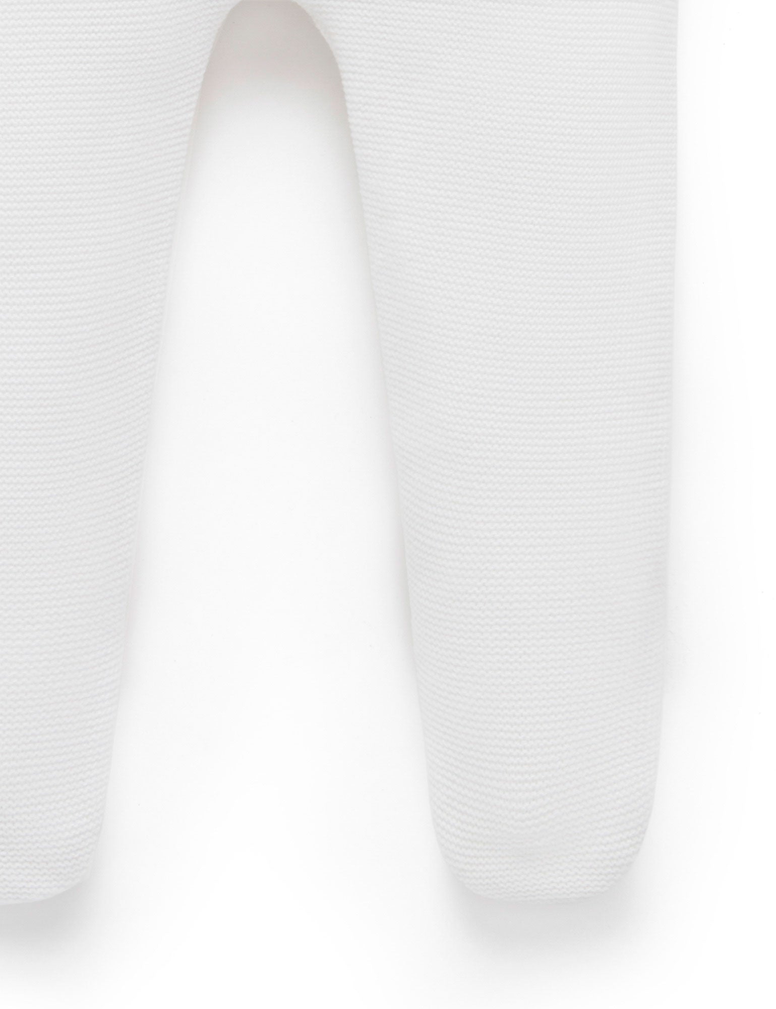PE1089ES_VANPN_IMAGE4_1762910963