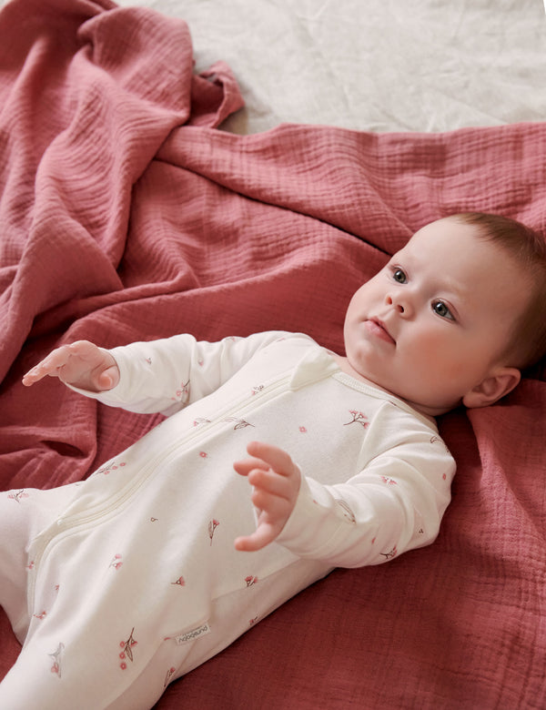 PP1029ES_VANBLOSPK_IMAGE2_1740721482